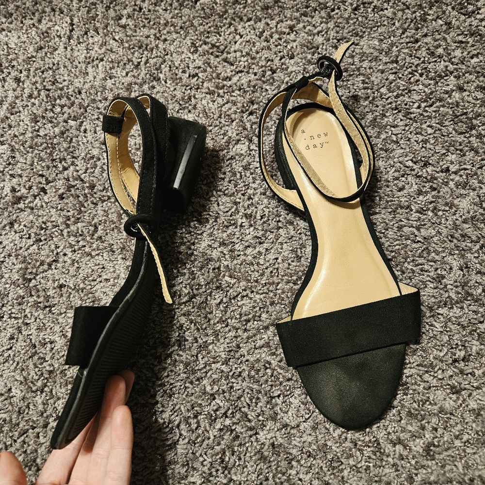 Black Sandals with Small Heel